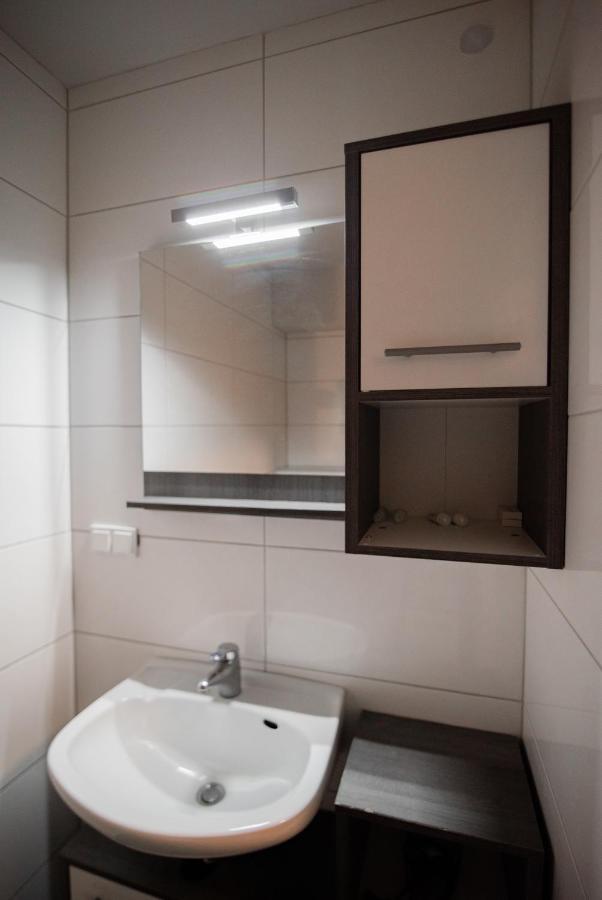 Main Appartments Frankfurt Airport Кельстербах Экстерьер фото